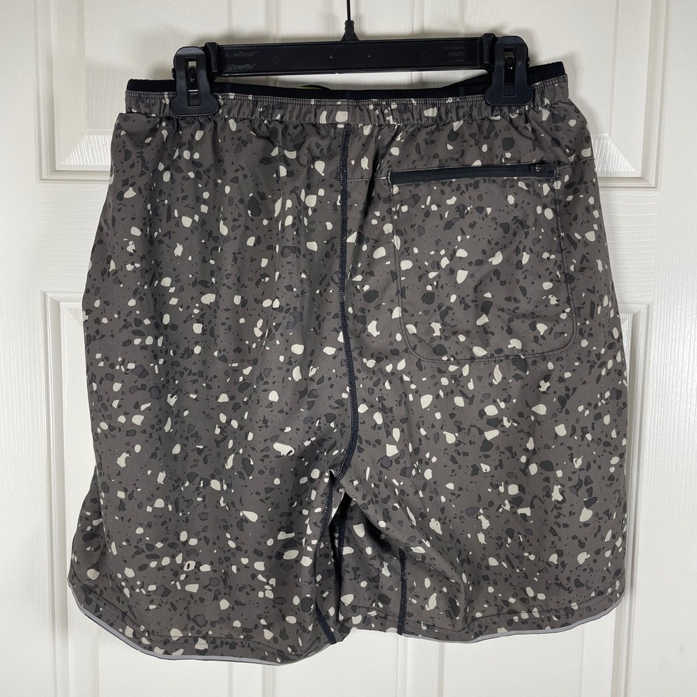 Smartwool Mens Grey Terrazzo Print Active Running Shorts Merino Liner Medium EUC - Picture 3 of 9